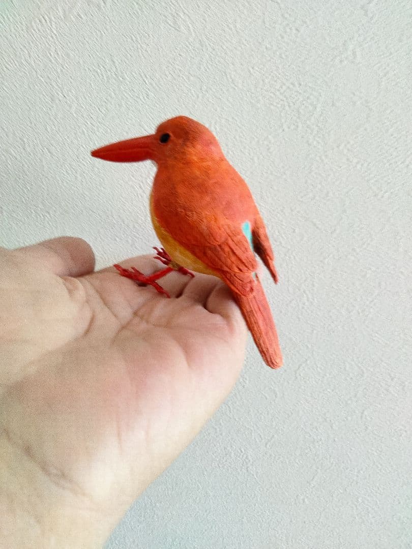 アカショウビンのバードカービング