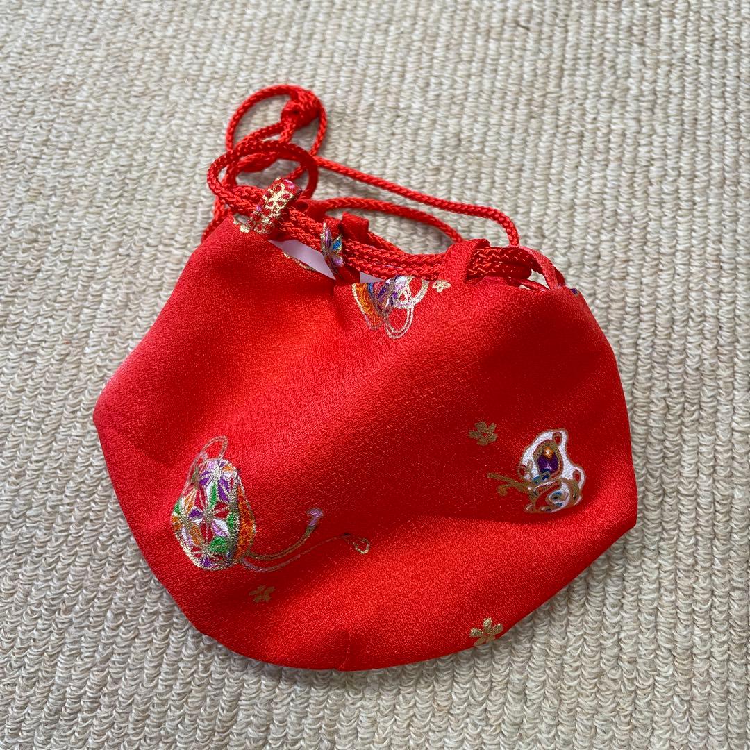 新品 七五三 三歳お祝い着 フルセット 赤 被布 着物 襦袢 草履 巾着 髪飾り