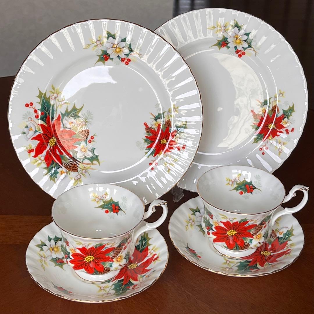 【レア美品】ロイヤルアルバート★ポインセチア★トリオペア（パターンA）