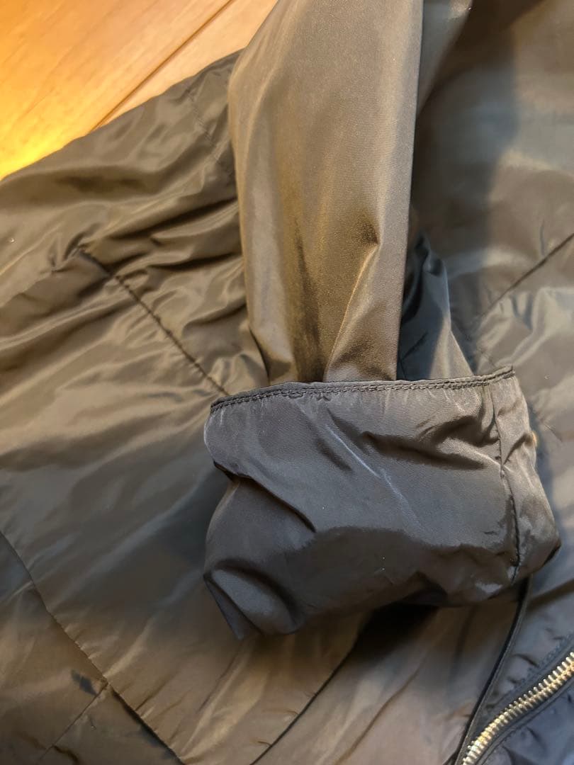 MONCLER フード付きネイビージャケット　Limbert サイズ0