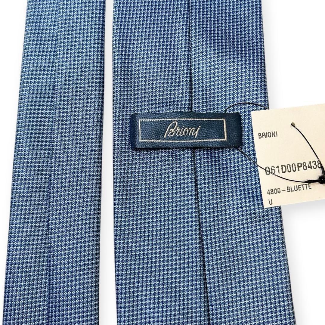 未使用 タグ付き ブリオーニ ソリッド シルク ネクタイ ジャガード イタリア
