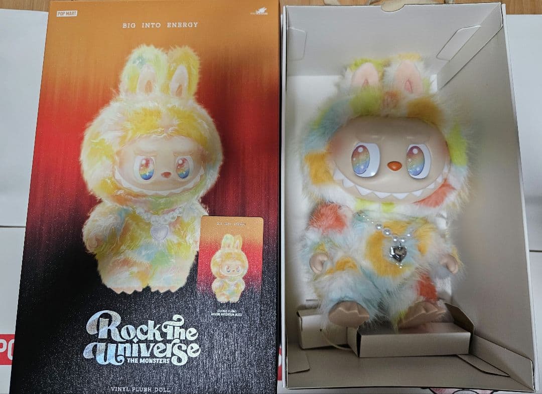 ラブブROCK THE UNIVERSE エナジーロック　ポップマート