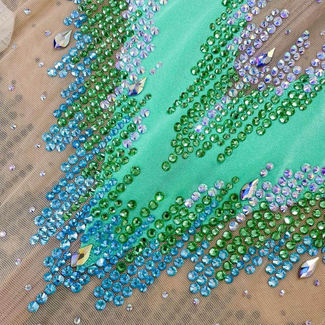 極美品 GUCCI グッチ スパンコール装飾 ロンパース オールインワン