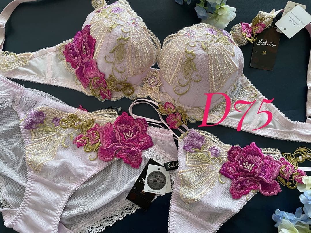 サルート D75/Lノーマル,Mソング オーラ 大女優 84G PU