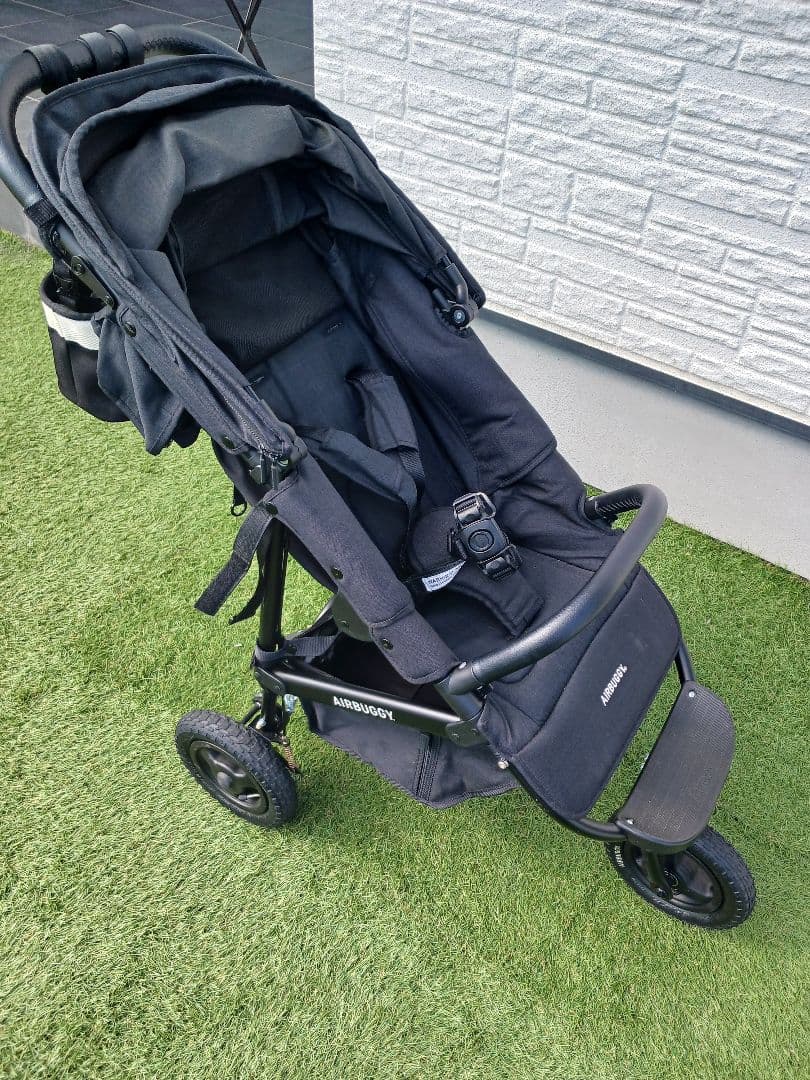 AirBuggy エアバギー　ブラック ベビーカー
