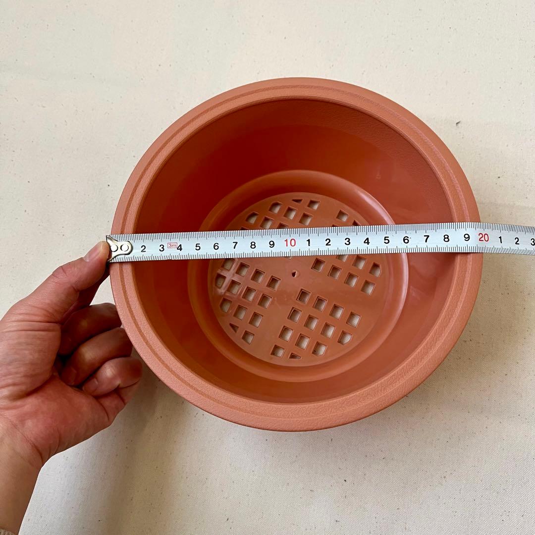 ☘️植木鉢　大型　プラスチック　プランター鉢　園芸　底穴　ガーデン　9個