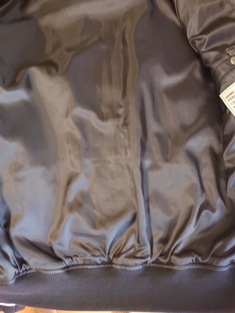 今夜限り新品タグ付き　ＡＶＩＲＥＸブラックレザージャケット XL