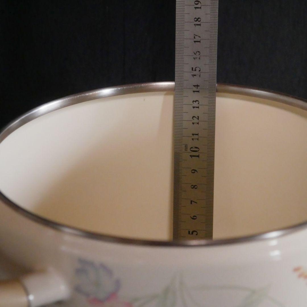 花柄ホーロー両手鍋 昭和レトロ