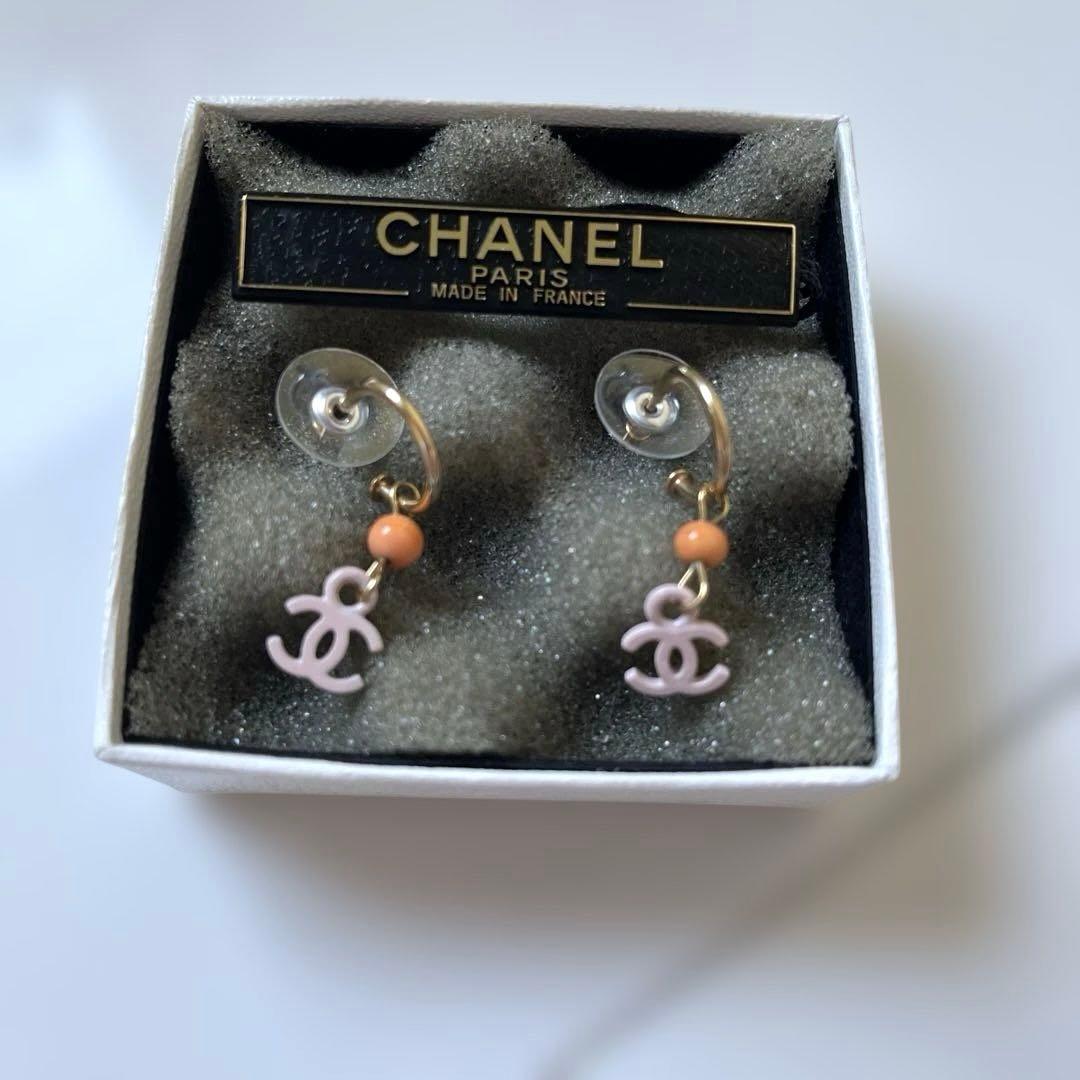 CHANEL シャネル　ココマーク　フックピアス