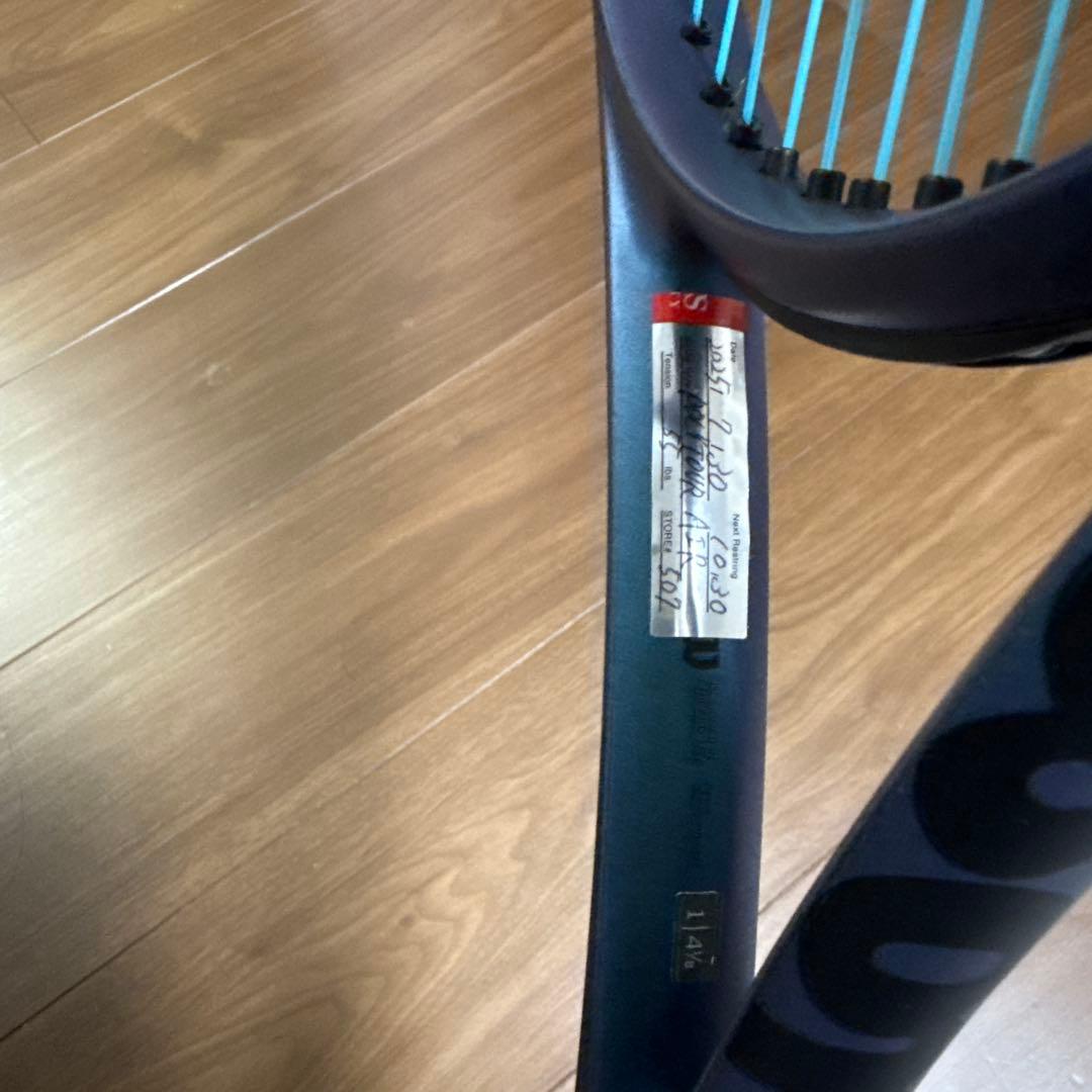 Wilson ULTRA 100 テニスラケット