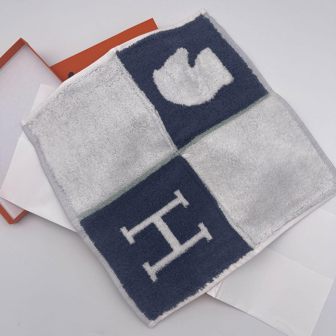 新品　HERMES ネイビー Hロゴ タオルハンカチ