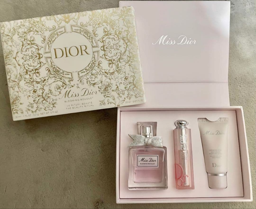 【新品未使用品】ミスディオール　ブルーミングブーケ　コフレ
