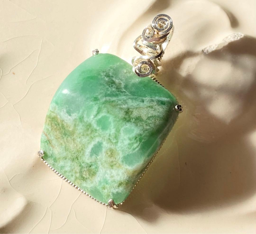 糸魚川翡翠　金山産 ⭐︎春涛