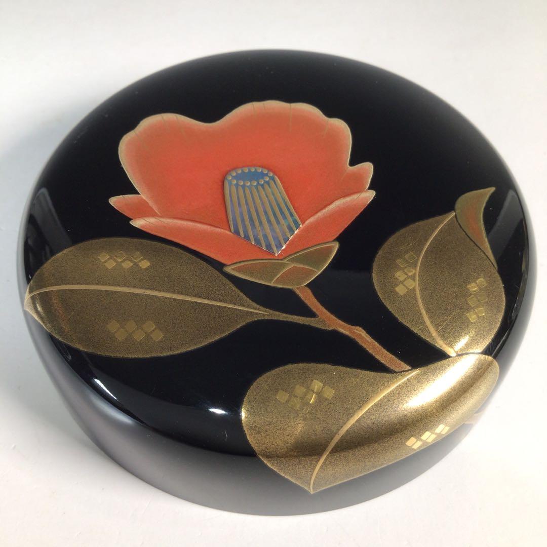 Ｎ３３５　棗　『一后一兆作』『而妙斎(千宗左)書付』『椿蒔絵』『平棗』　共箱