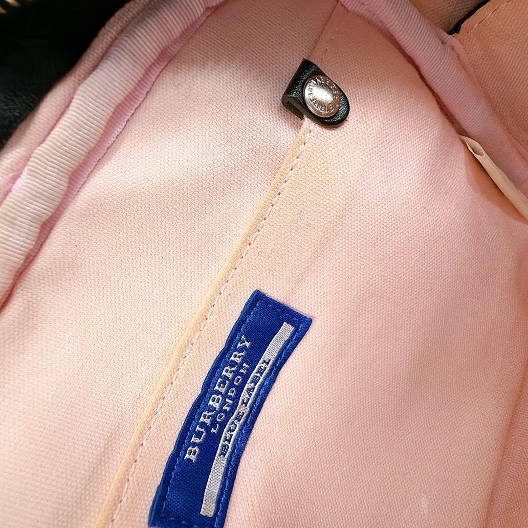 希少【バーバリーブルーレーベル】ミニボストン ハンドバッグ 黒 ピンクホース刺繍