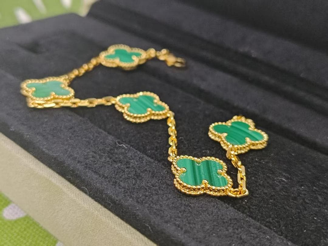 750YG イエローゴールド マラカイト 孔雀石 VCARL80900