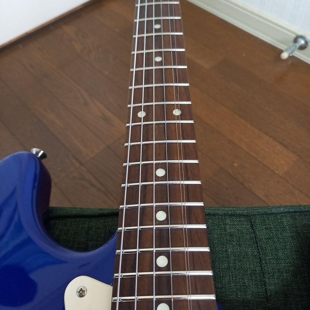 『美品』金文字ロゴSquier By Fender Affinity STRAT