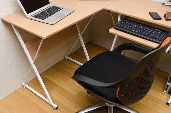 【新品・送料無料】コーナーPCデスクセット　NA/WAL