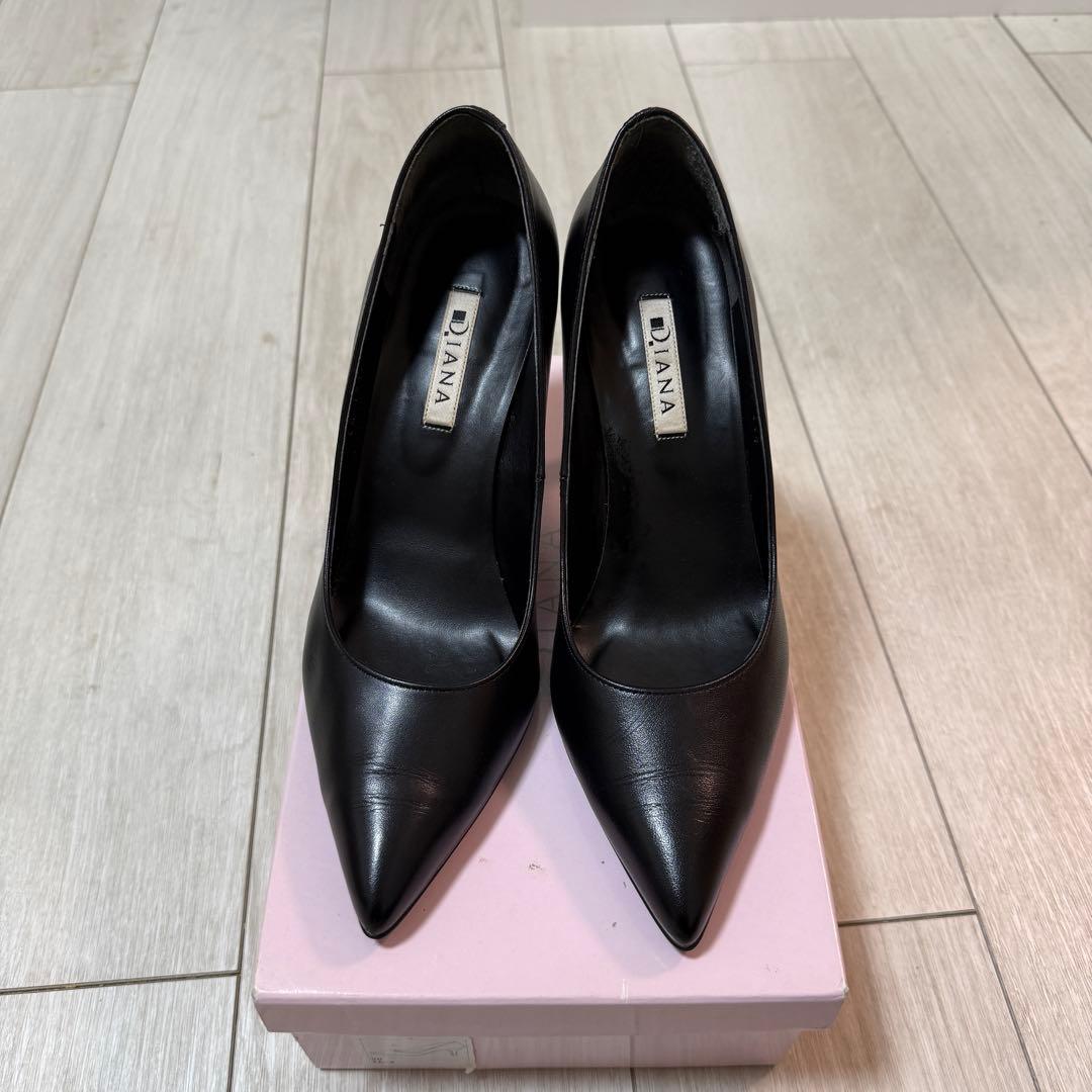 シ*8様 【極美品】DIANA 黒 ポインテッドトゥ ハイヒール 約9cm レザ