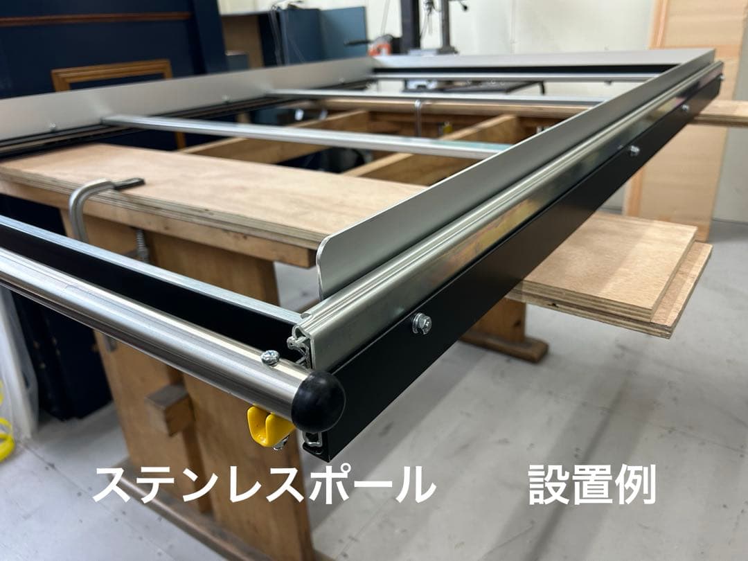 s.w.ハイエーススライドフロア引手ポール棚板フェルト無し