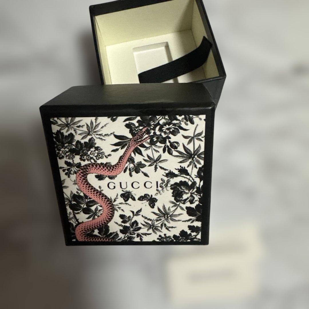 グッチ　GUCCI ネックレス　シルバー　(箱付き)