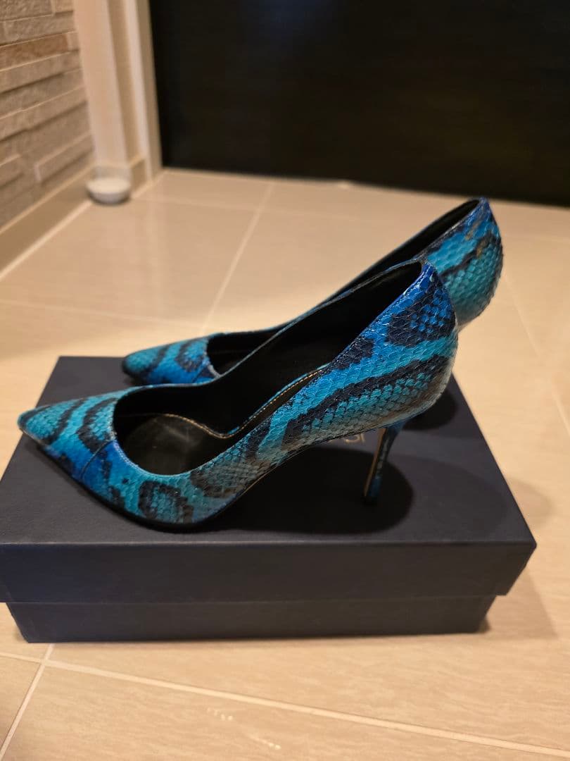 セルジオロッシ★パンプス　裏張り済み37