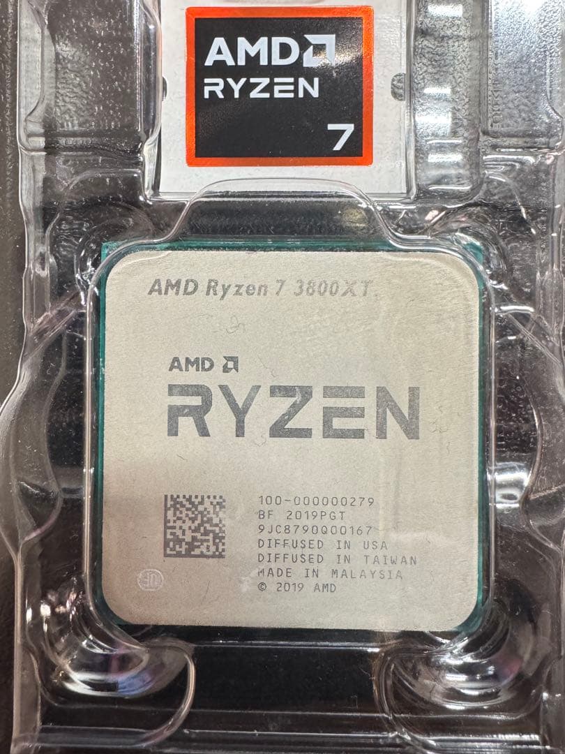 疲*民様 AMD Ryzen 7 3800XT CPU 本体