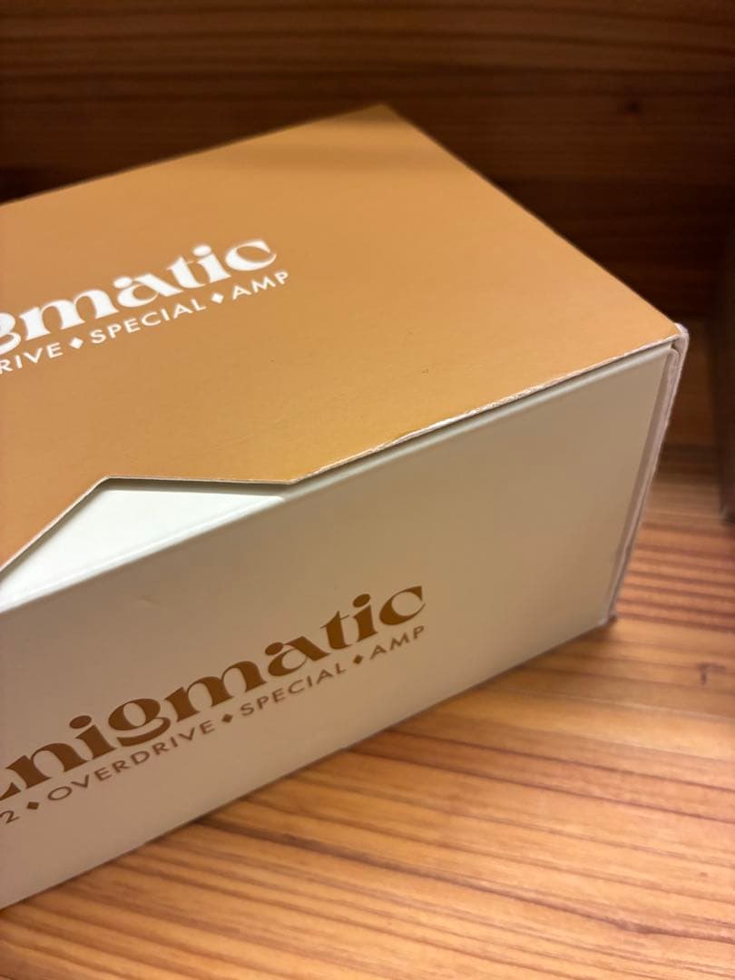 【美品・リセット済】Universal Audio Enigmatic '82