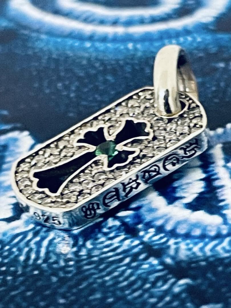 ぼ*う様 Chrome Hearts ドックタグカットアウトCHクロスチャーム