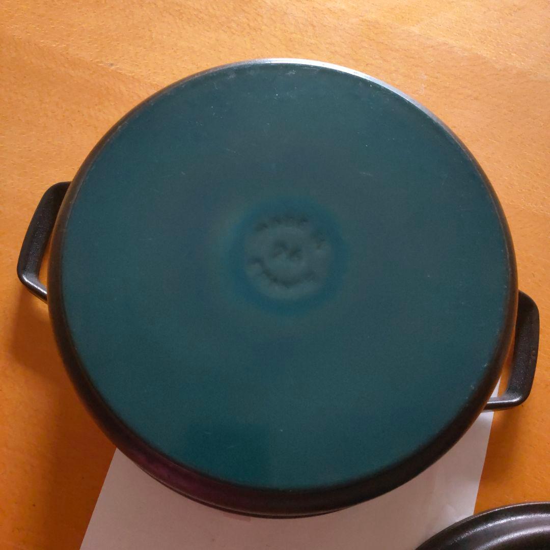 STAUB 鋳鉄製 両手鍋26cm ブラック la cocotte 　シャロー