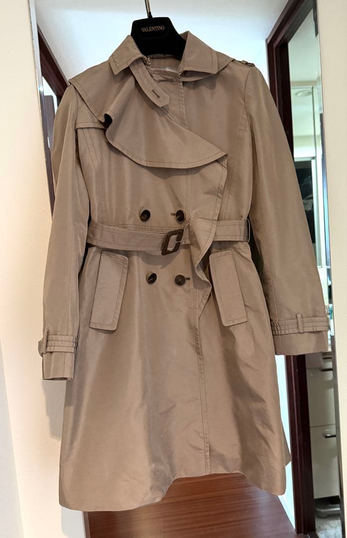 VALENTINO ベージュ トレンチコート