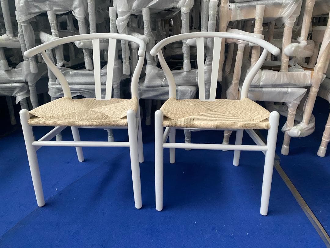 新品未使用　在庫処分2脚セット完成品人気品天然木製ダイニングチェア ホワイト