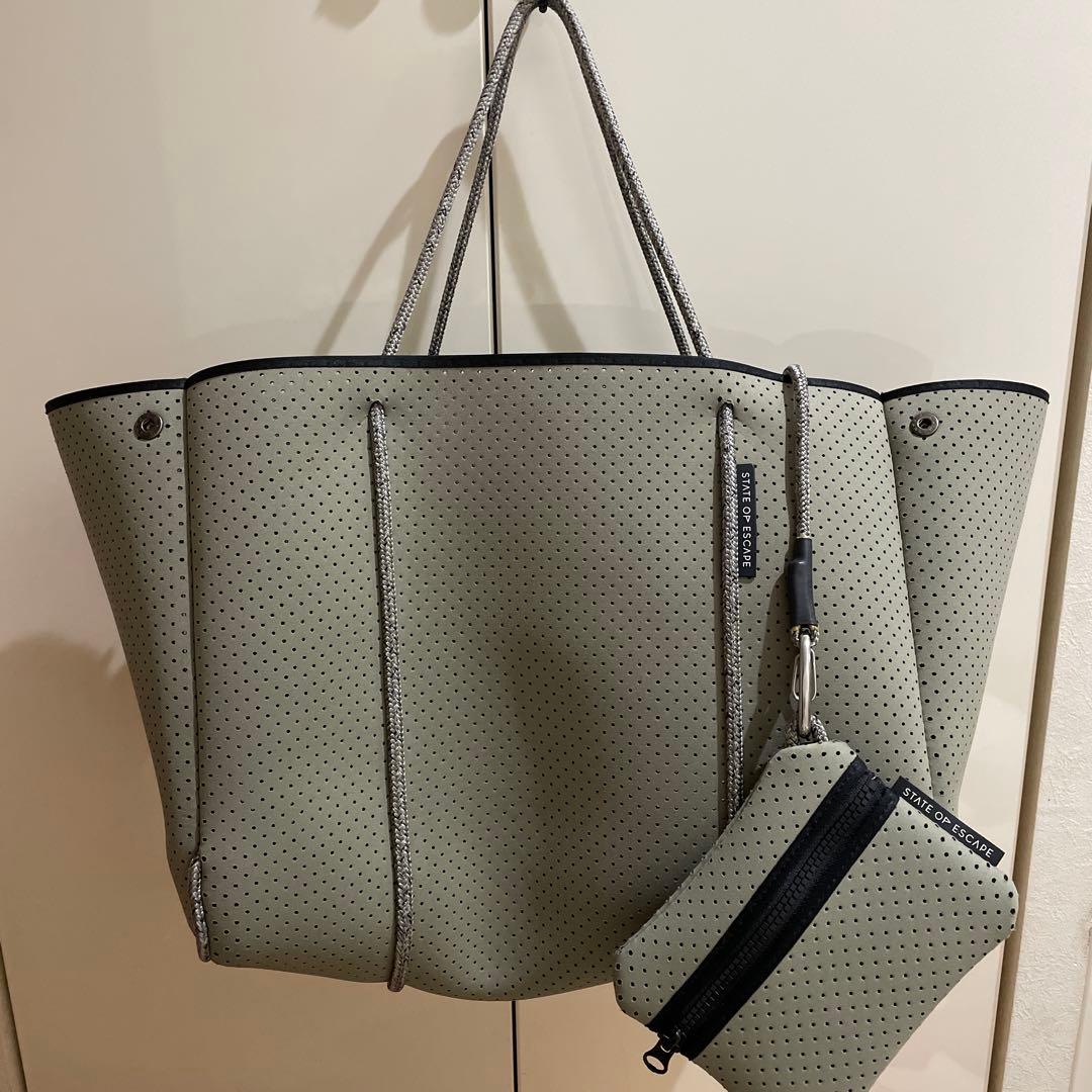 ✨美品✨STATE OP ESCAPE✨パンチングネオプレントートバック　大容量