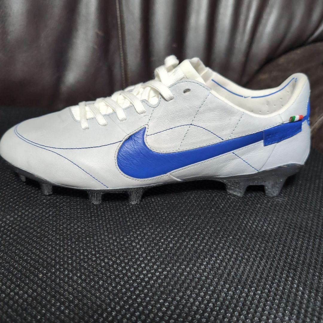 ナイキ　レジェンド　9 エリート　MI FG 24cm