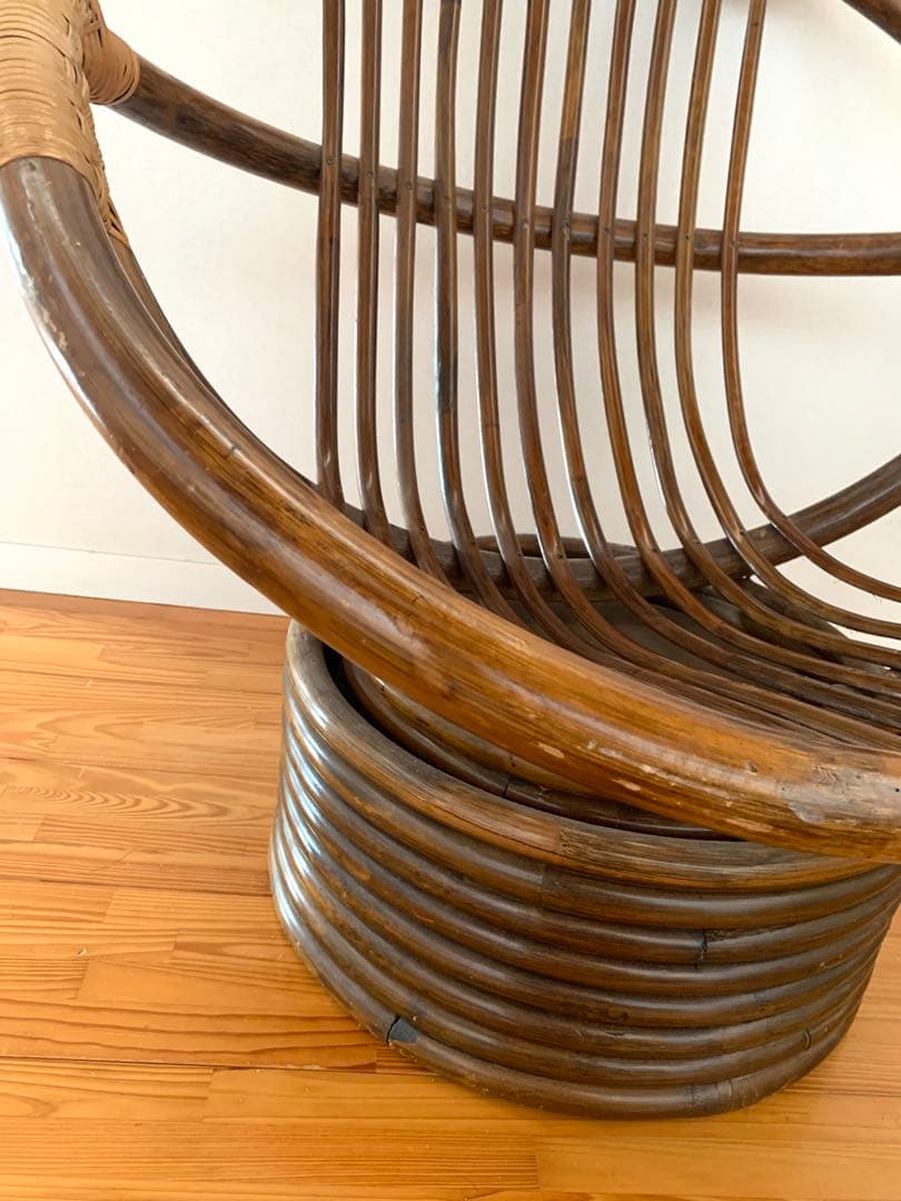 アジアン　レトロ 回転式ラタンチェア 360度回転