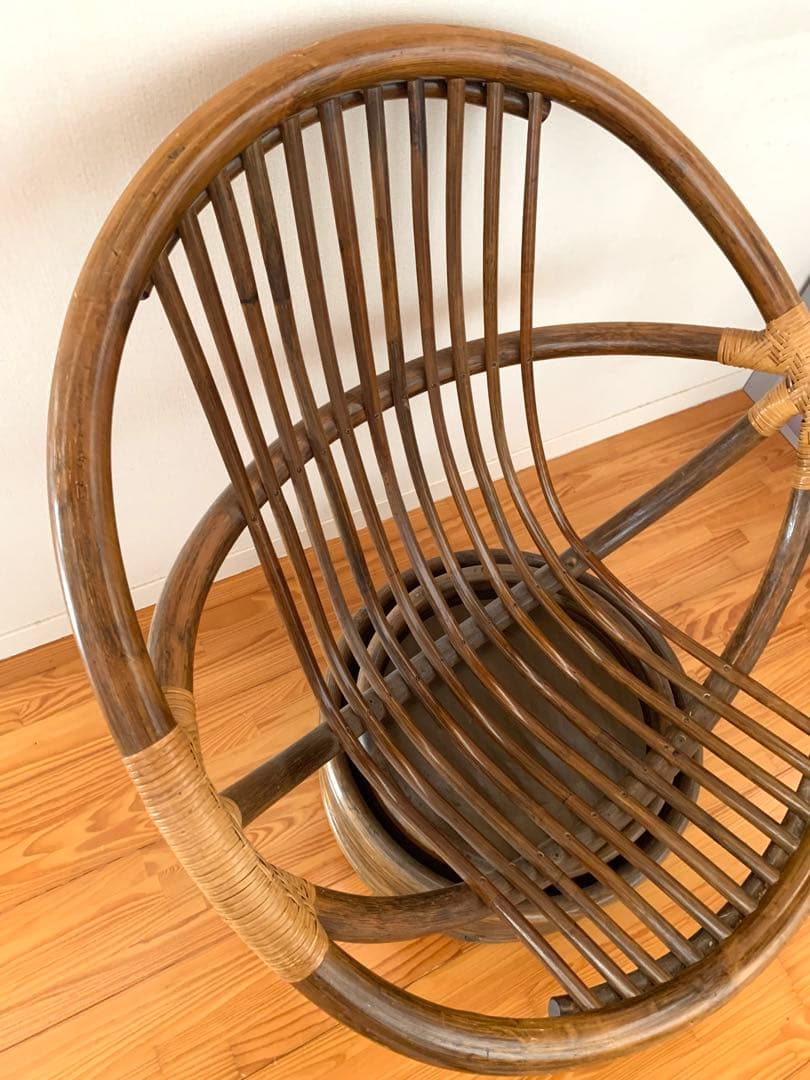 アジアン　レトロ 回転式ラタンチェア 360度回転