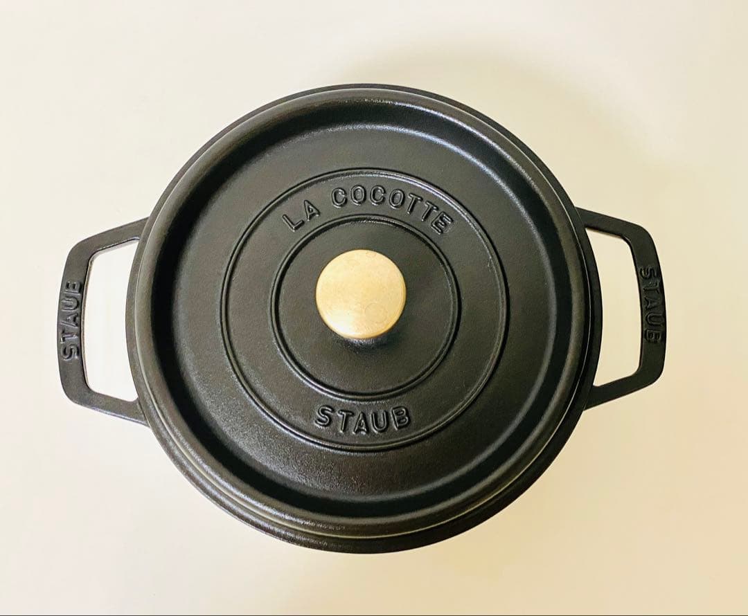 ストウブ STAUB ピコ ココット ラウンド 22cm 黒