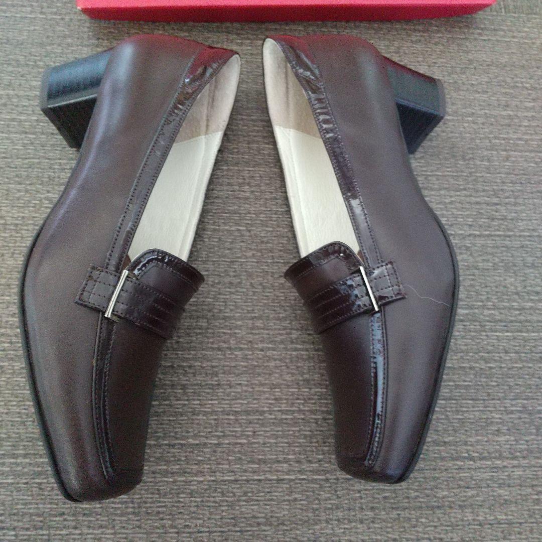 新品　REGAL ダークブラウン ローファー 低ヒール