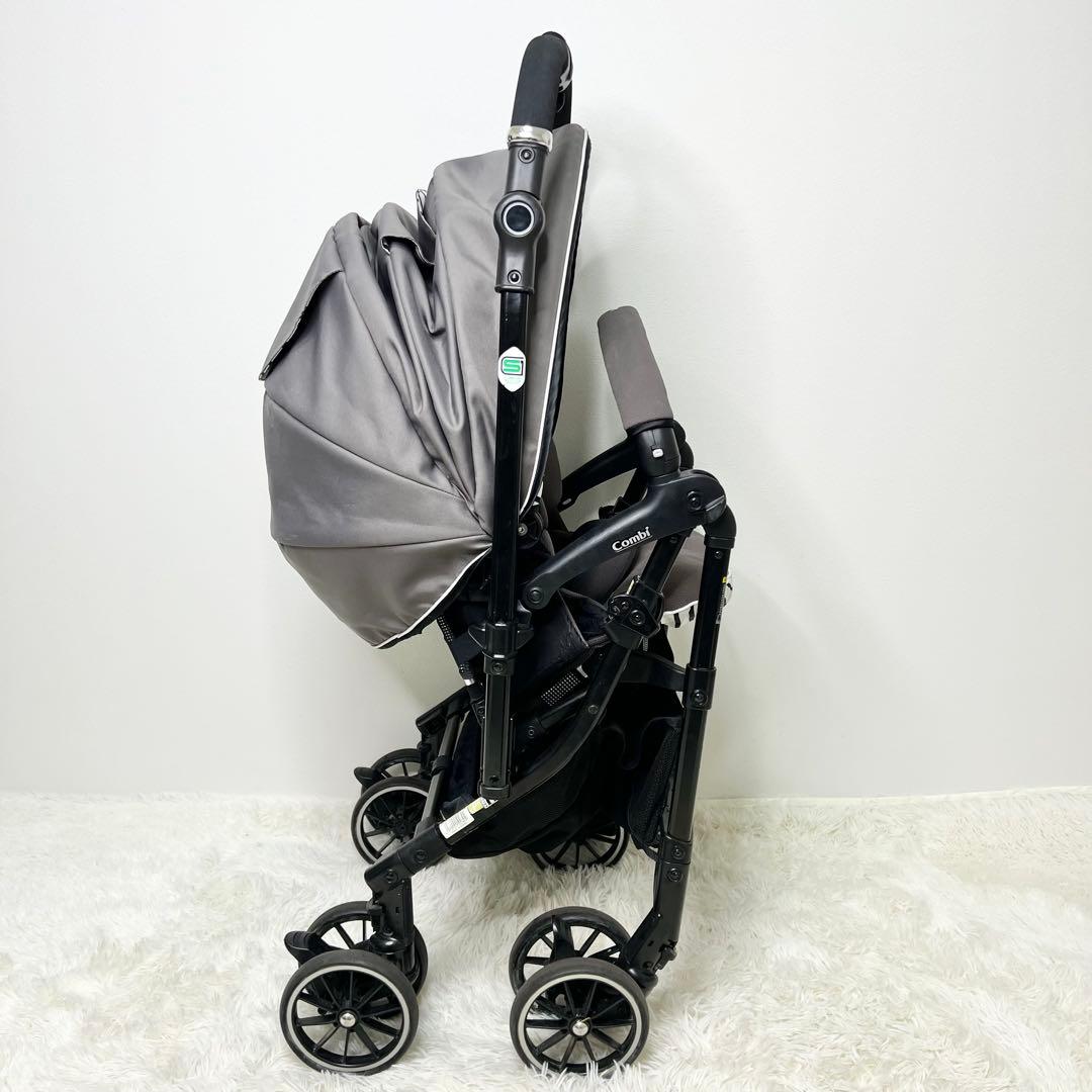 美品 Combi スゴカル 4キャス compact エッグショック HH LG