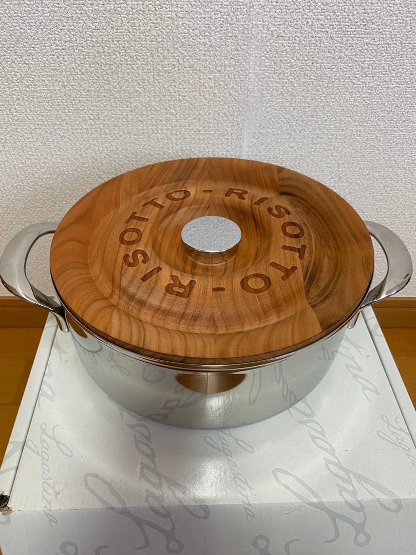 【未使用】 Lagostina ラゴスティーナリゾット鍋24cm 木目フタ付