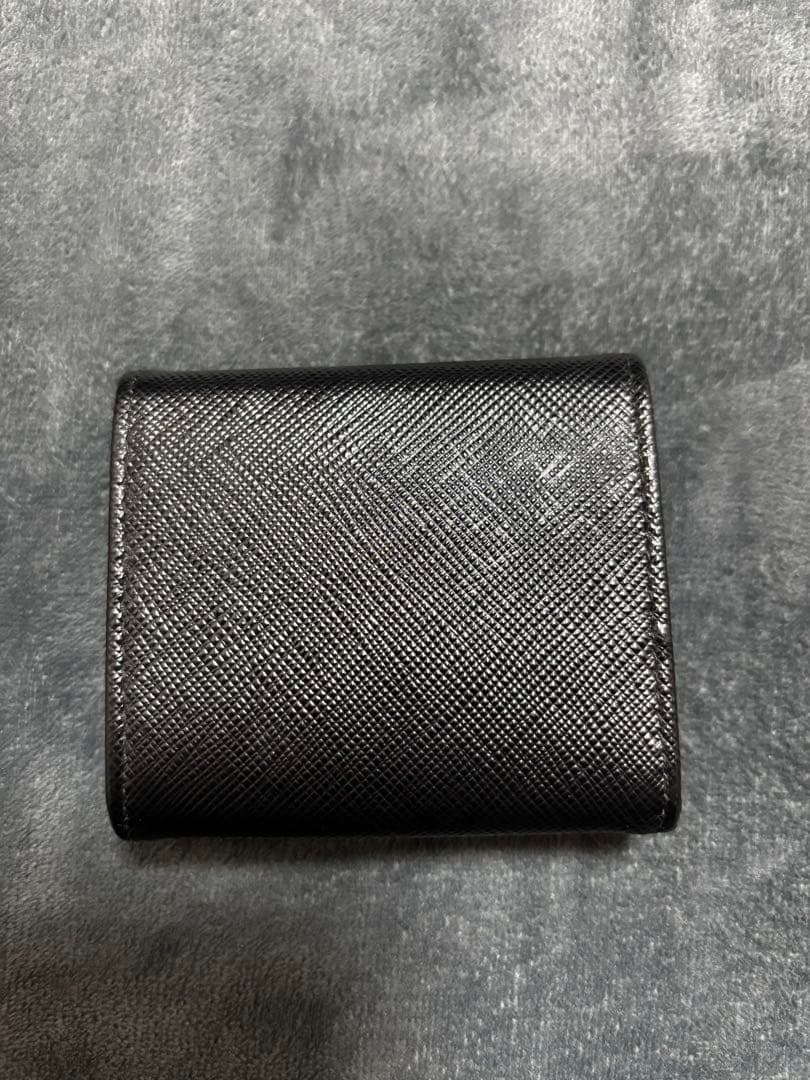 最終価格　PRADAプラダ/トライアングルロゴケース