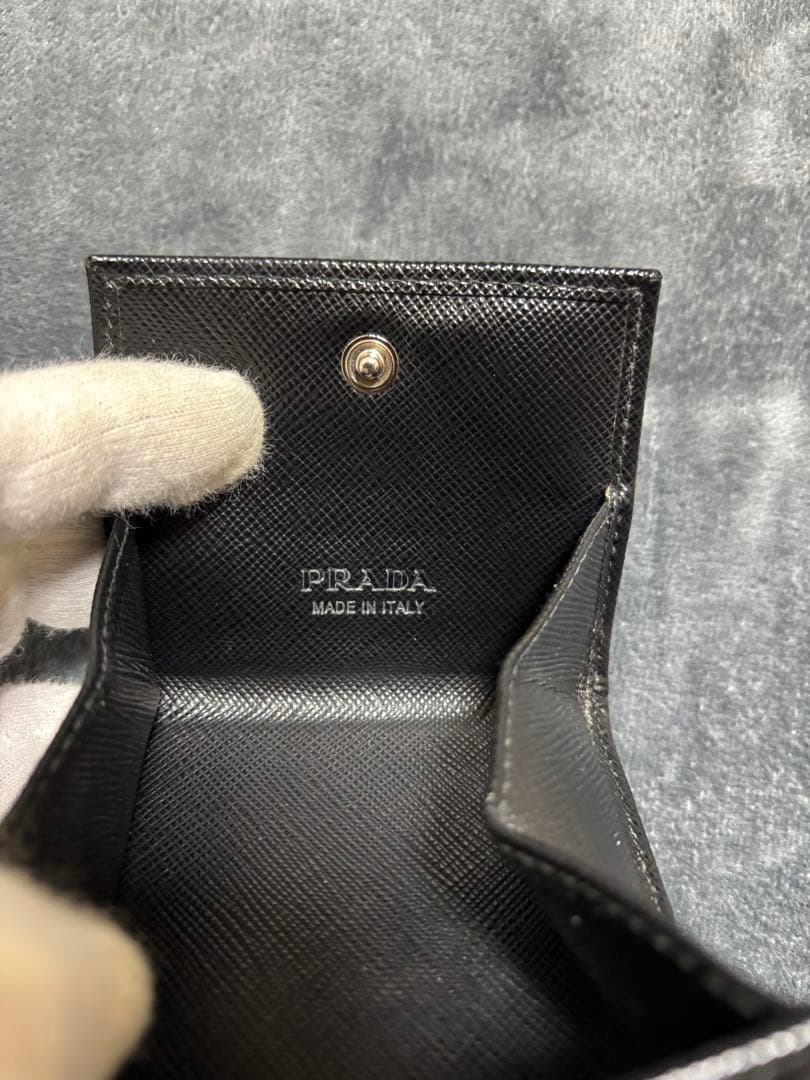 最終価格　PRADAプラダ/トライアングルロゴケース