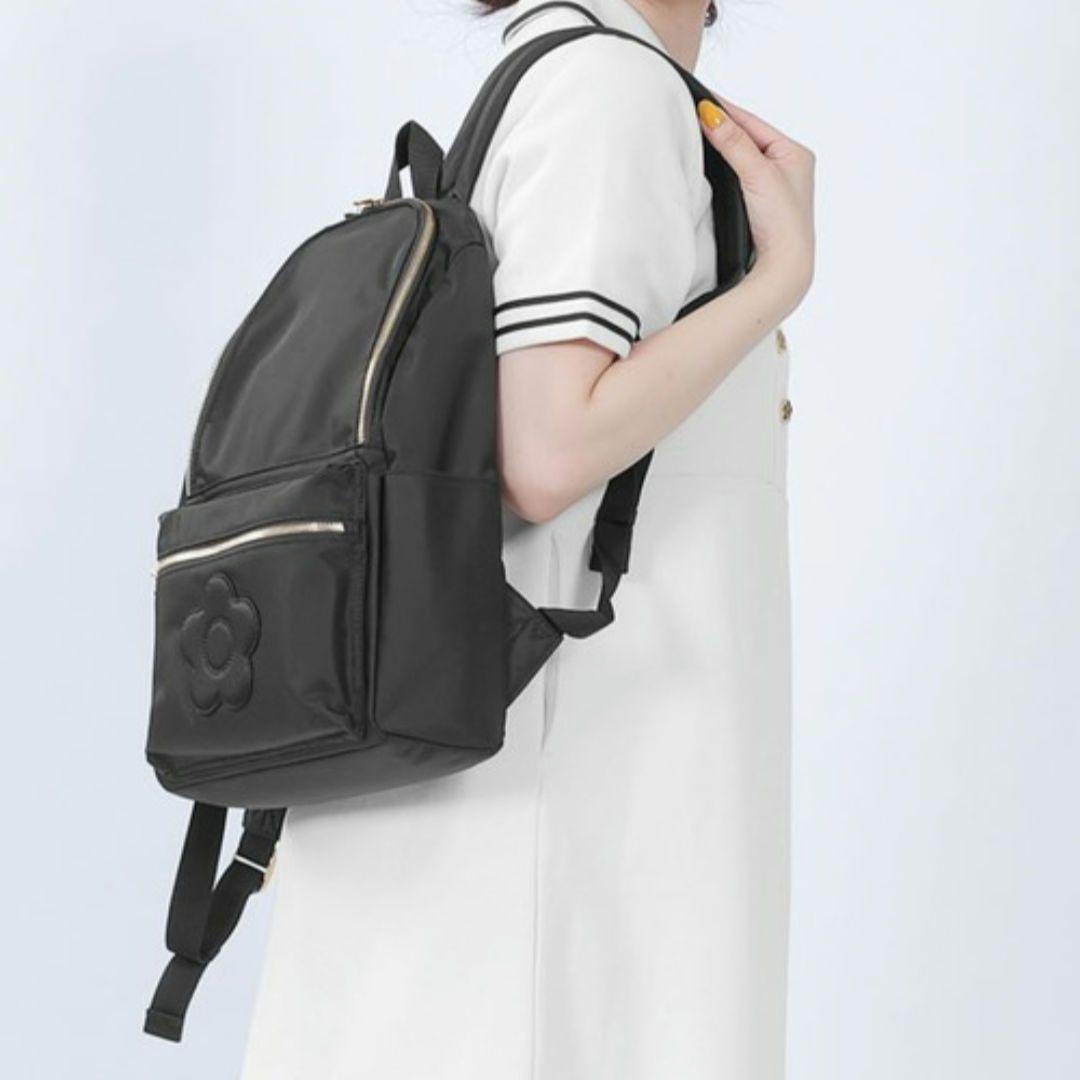 MARY QUANT マリークワント ナイロン リュック デイジー ブラック 黒