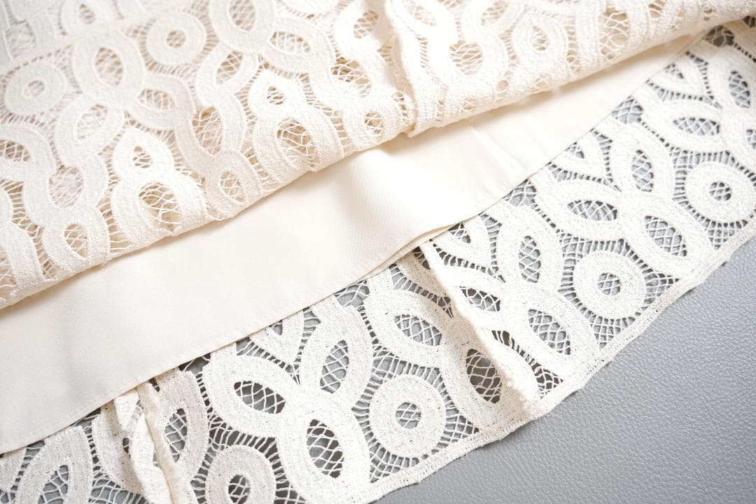 897t*美品 ルルウィルビー サークルレーススカート