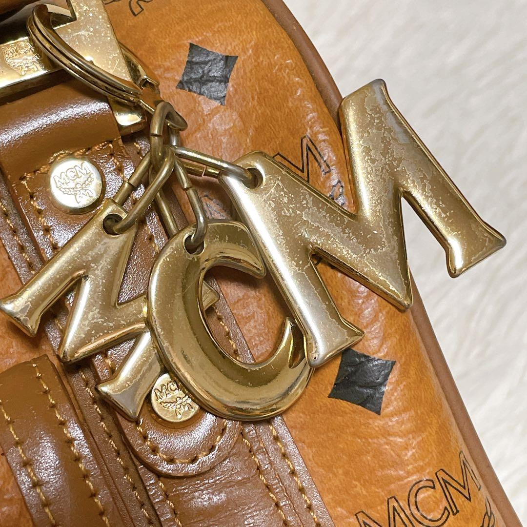 MCM エムシーエム ミニボストン レザー ブラウン ヴィセトス ロゴチャーム