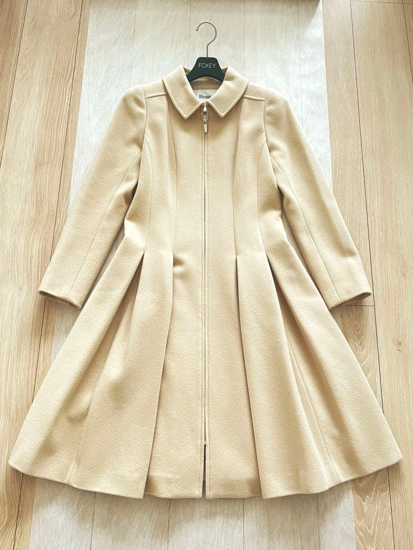 Rene ルネ　ベージュ フレアコート　サイズ34 アンゴラ