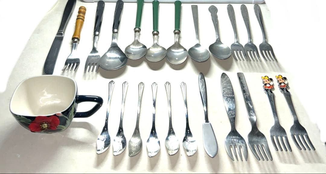 【ビンテージ】フランツ ティーカップ&レトロカトラリー23本セット