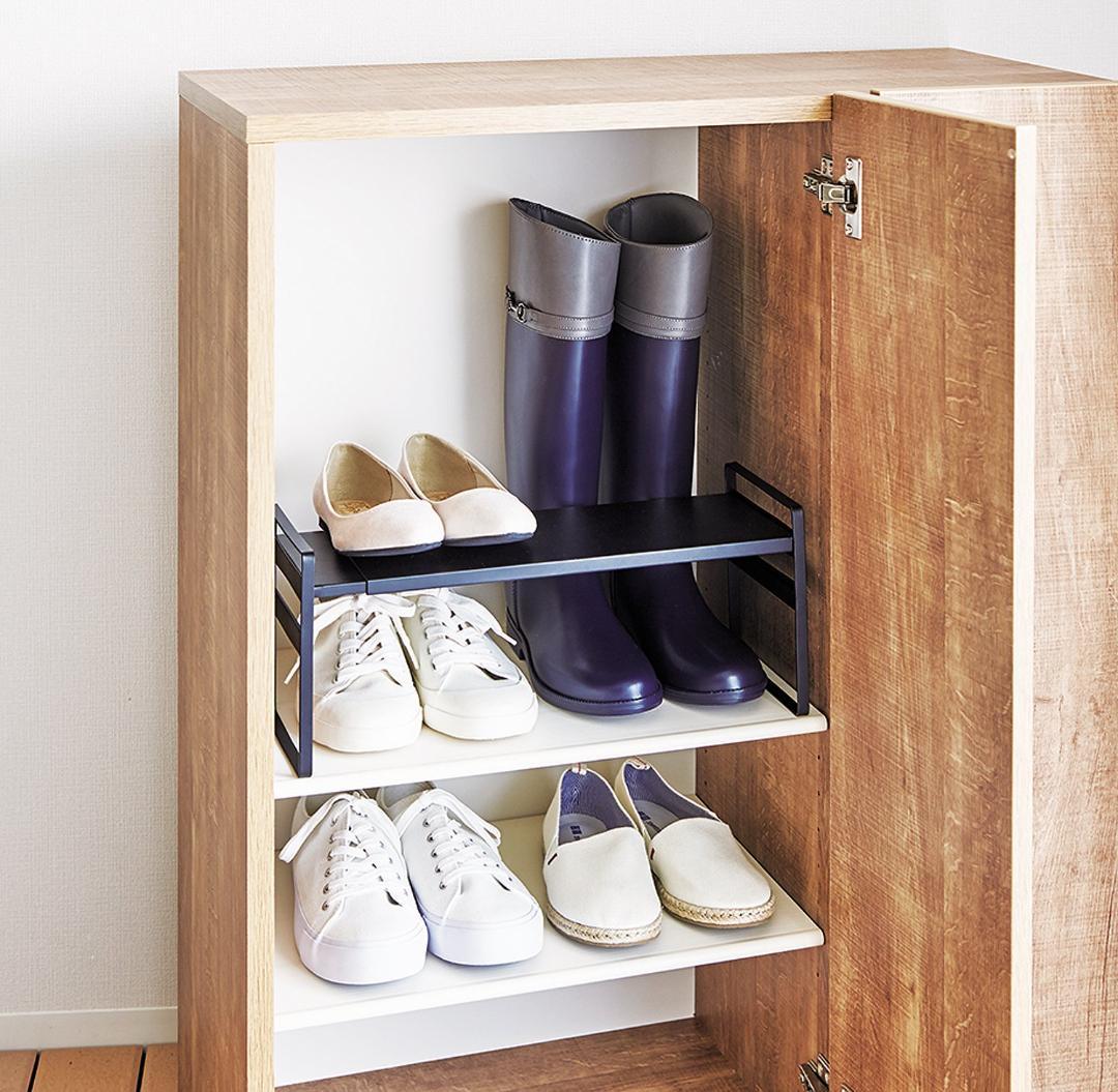 省スペース効率化シューズ！伸縮式スタッキングラックシューズ