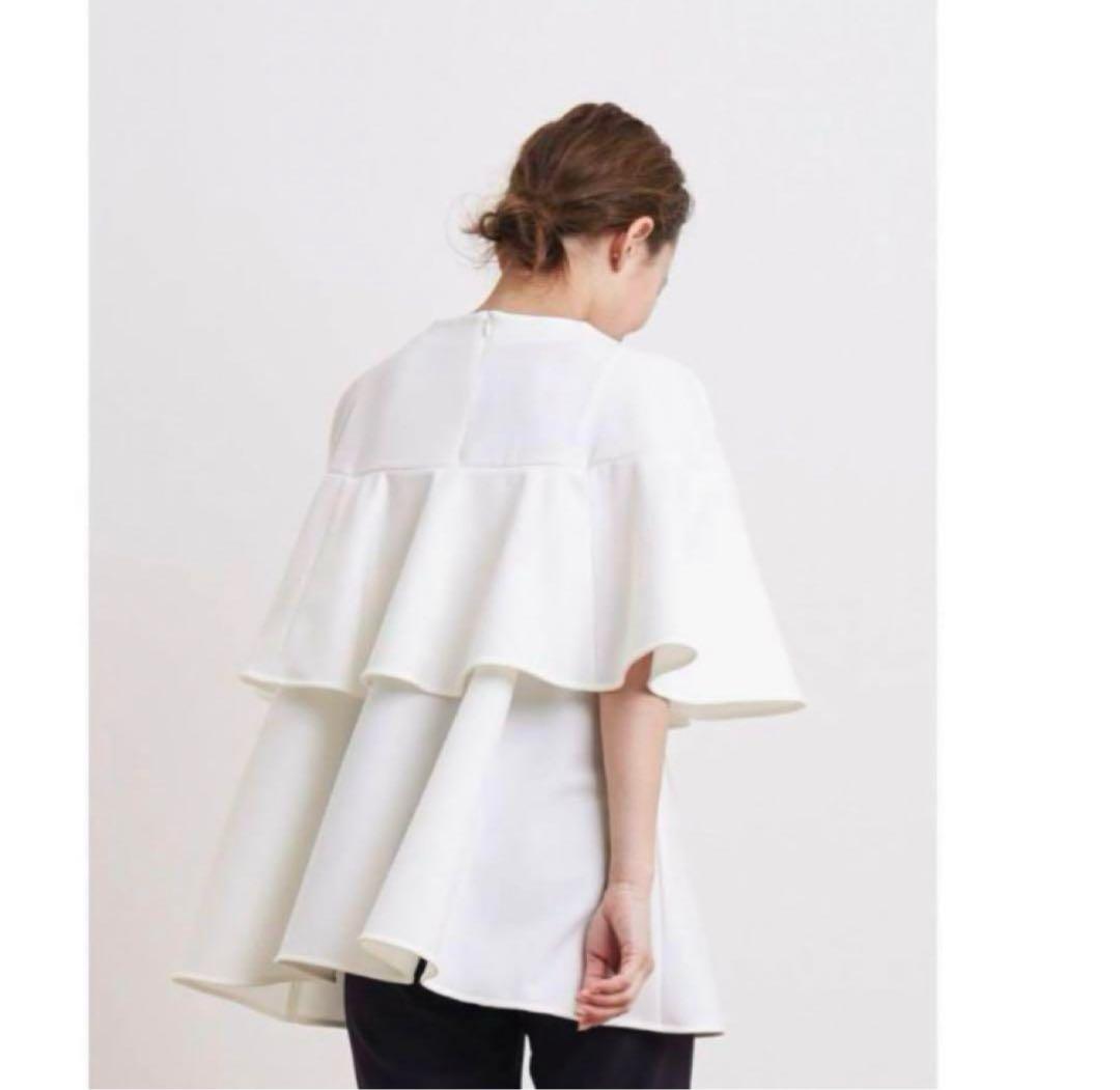 【美品】yori キーネックフリルブラウス　38