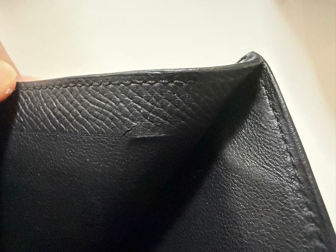 HERMES 二つ折り財布 黒 レザー